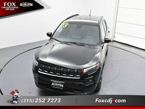 Used 2023 Jeep Compass Latitude w/ Convenience Group image 24