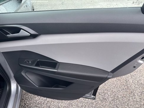 Certified 2023 Volkswagen Taos S image 18