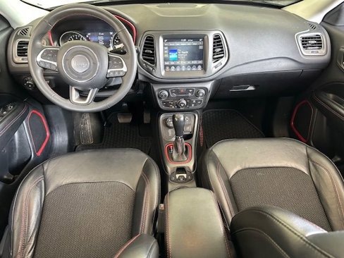 Used 2021 Jeep Compass Trailhawk image 18