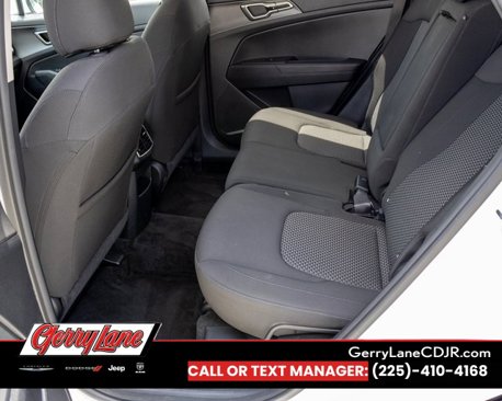 Used 2024 Kia Sportage LX image 16