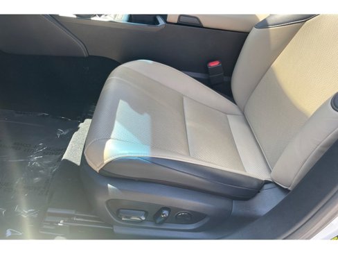 Used 2020 Lexus ES 350 w/ Premium Package image 12