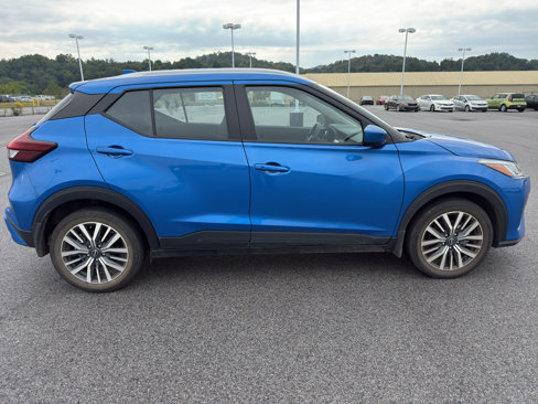 Used 2023 Nissan Kicks SV image 6