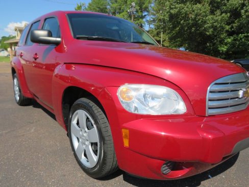Used 2010 Chevrolet HHR LS image 9