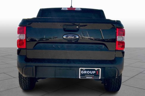 Certified 2022 Ford Maverick XLT image 4