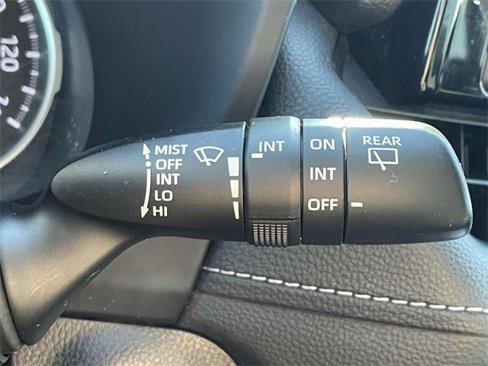 Used 2021 Toyota RAV4 XLE image 22