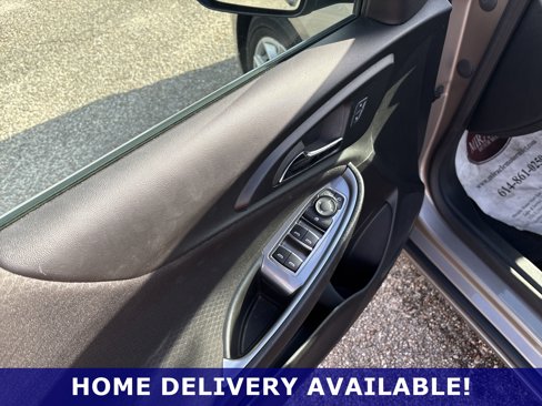 Used 2024 Chevrolet Malibu LT image 25