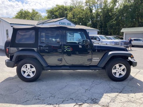 Used 2017 Jeep Wrangler Unlimited Sport w/ Quick Order Package 24S image 2