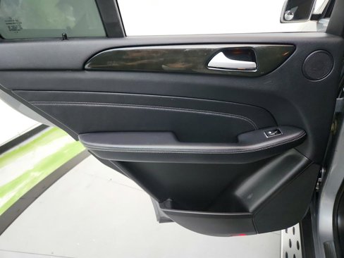 Used 2015 Mercedes-Benz ML 350 4MATIC image 26