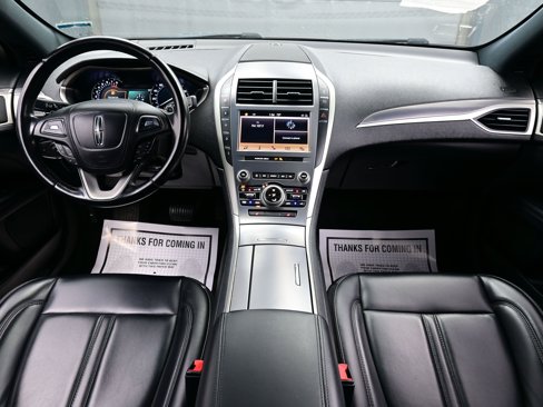 Used 2019 Lincoln MKZ Premiere image 17