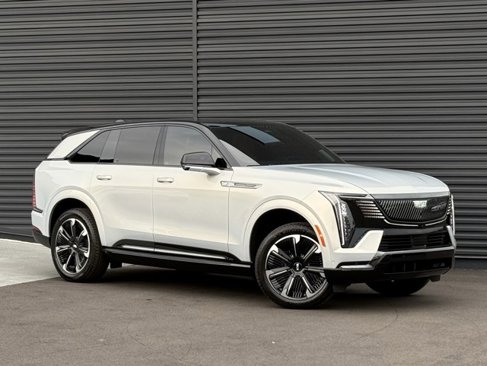 Used 2025 Cadillac Escalade IQ Sport 2 image 9