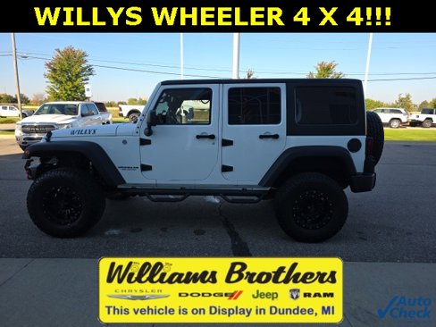 Used 2017 Jeep Wrangler Unlimited Sport image 9