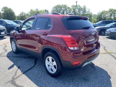 Used 2022 Chevrolet Trax LT w/ LT Convenience Package image 5