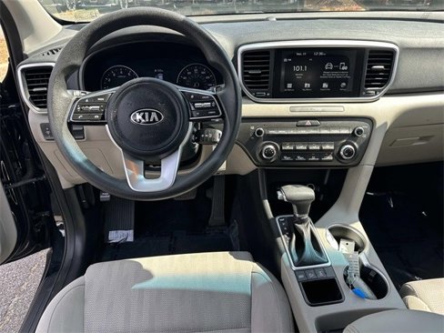 Used 2020 Kia Sportage LX image 17