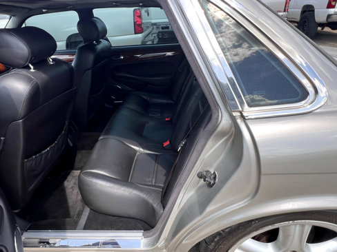 Used 1999 Jaguar XJ8 image 53