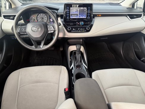 Used 2021 Toyota Corolla L image 11