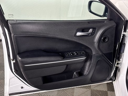 Used 2021 Dodge Charger SXT w/ Leather Interior Group image 10