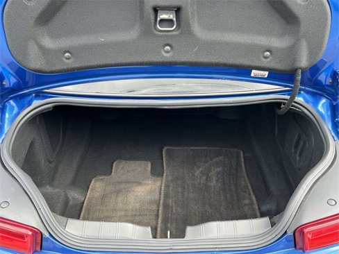 Used 2018 Chevrolet Camaro LT w/ Technology Package image 22