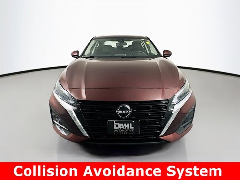 Used 2023 Nissan Altima 2.5 SV image 4