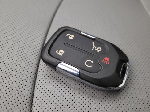 Used 2022 GMC Terrain SLT image 32