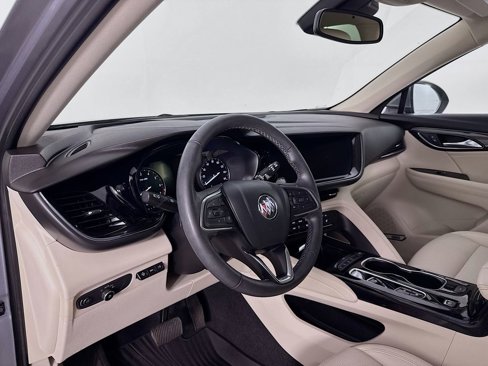 Used 2021 Buick Envision Essence w/ Technology Package I image 9