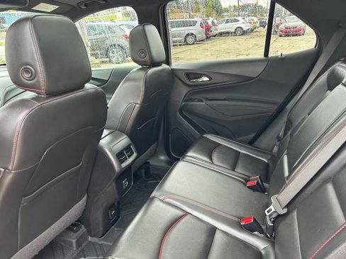Used 2022 Chevrolet Equinox RS w/ RS Leather Package image 10