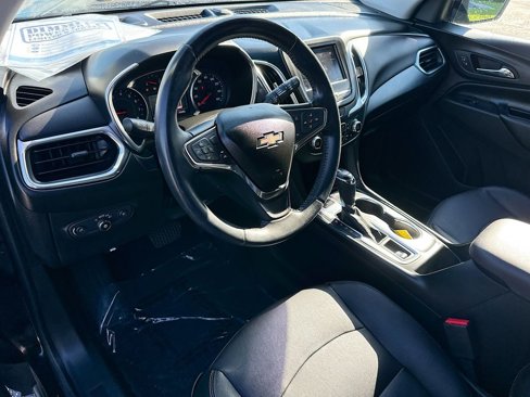 Used 2020 Chevrolet Equinox LT w/ Midnight Edition image 10