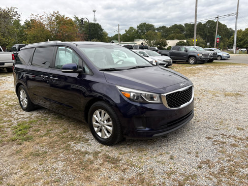 Used 2018 Kia Sedona LX w/ LX Essentials Premium Package image 4