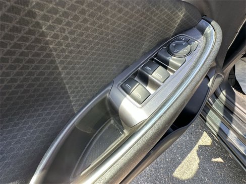 Used 2016 Chevrolet Malibu LT image 13