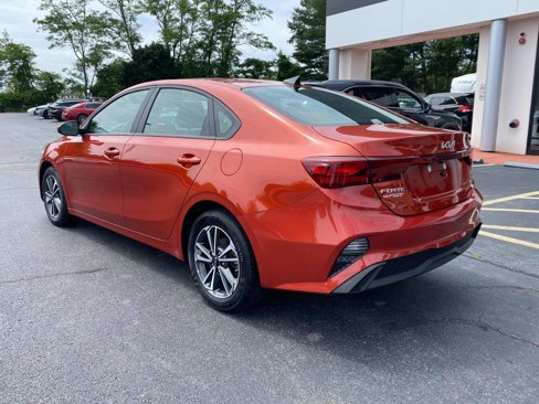 Used 2024 Kia Forte LXS image 5