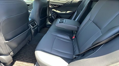Used 2021 Subaru Outback Limited image 16