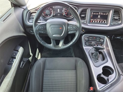 Used 2018 Dodge Challenger SXT image 23