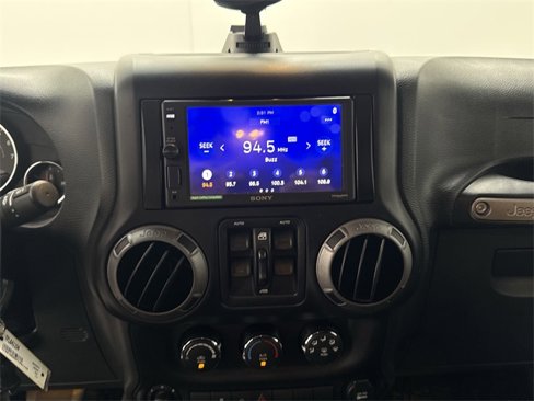 Used 2015 Jeep Wrangler Unlimited Sport w/ Quick Order Package 24S image 23
