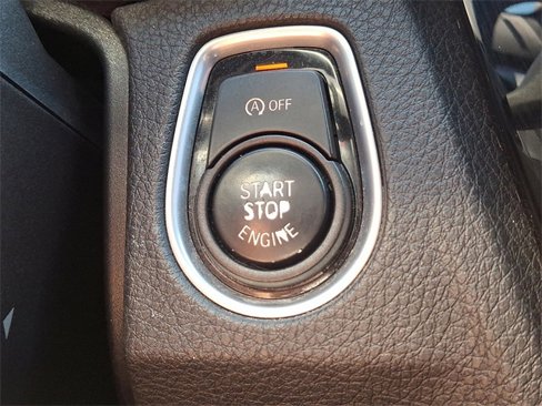 Used 2018 BMW 330i xDrive Sedan image 22