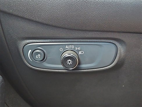 Used 2024 Chevrolet Equinox LT image 22