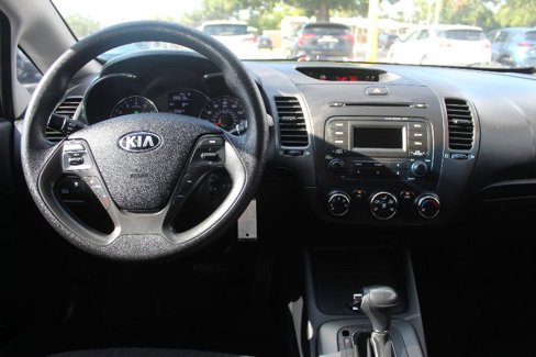 Used 2016 Kia Forte LX image 12
