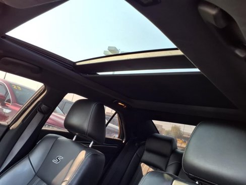 Used 2022 Chrysler 300 S image 11