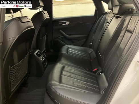 Used 2023 Audi A4 2.0T Premium Plus image 11