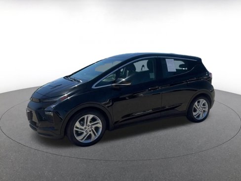 Used 2023 Chevrolet Bolt LT w/ Driver Confidence Package image 7