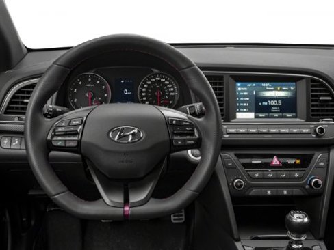 Used 2018 Hyundai Elantra Sport image 10