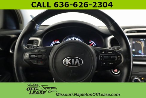 Used 2016 Kia Sorento EX w/ EX Touring Package image 12