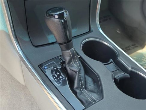 Used 2016 Toyota Camry LE image 13