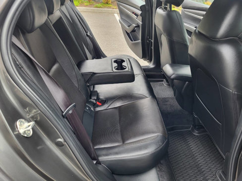 Used 2022 MAZDA MAZDA3 s image 9