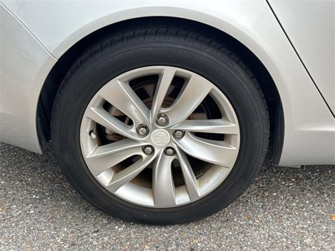 Used 2014 Buick Regal image 4