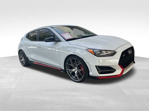 Used 2020 Hyundai Veloster N w/ Performance Package image 2