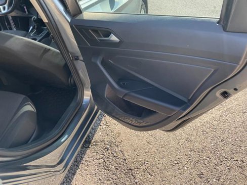 Used 2019 Volkswagen Jetta S image 24