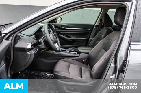 Used 2023 Nissan Altima 2.5 SV image 17