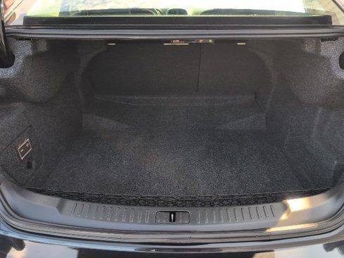 Used 2016 Chevrolet Malibu LT w/ Power Convenience Package image 30