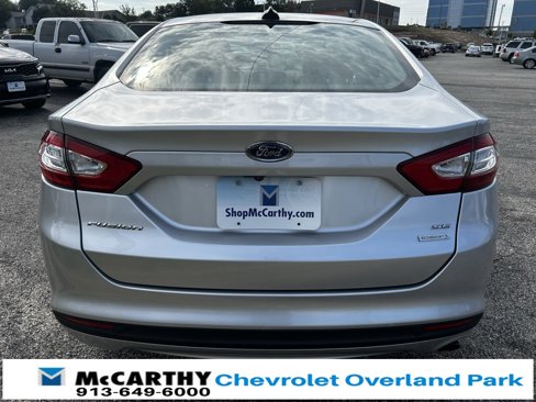 Used 2013 Ford Fusion SE image 4