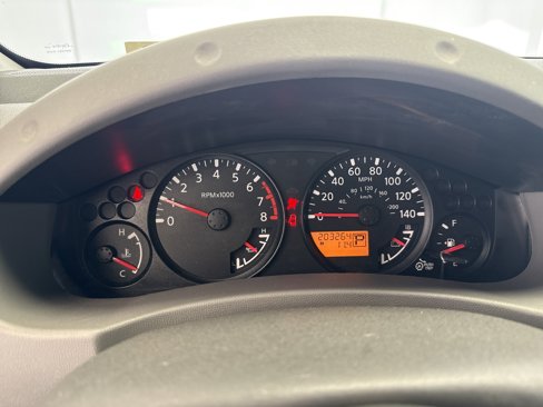 Used 2014 Nissan Xterra S image 10