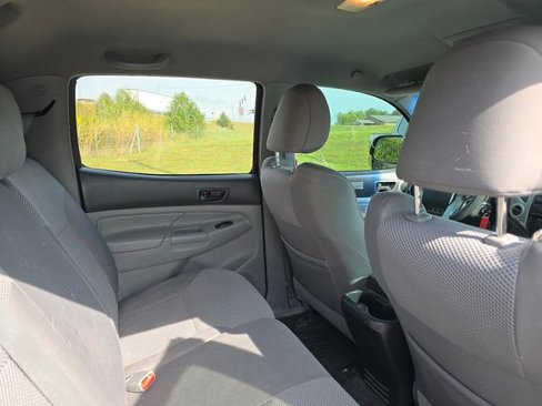 Used 2013 Toyota Tacoma 4x4 Double Cab image 8